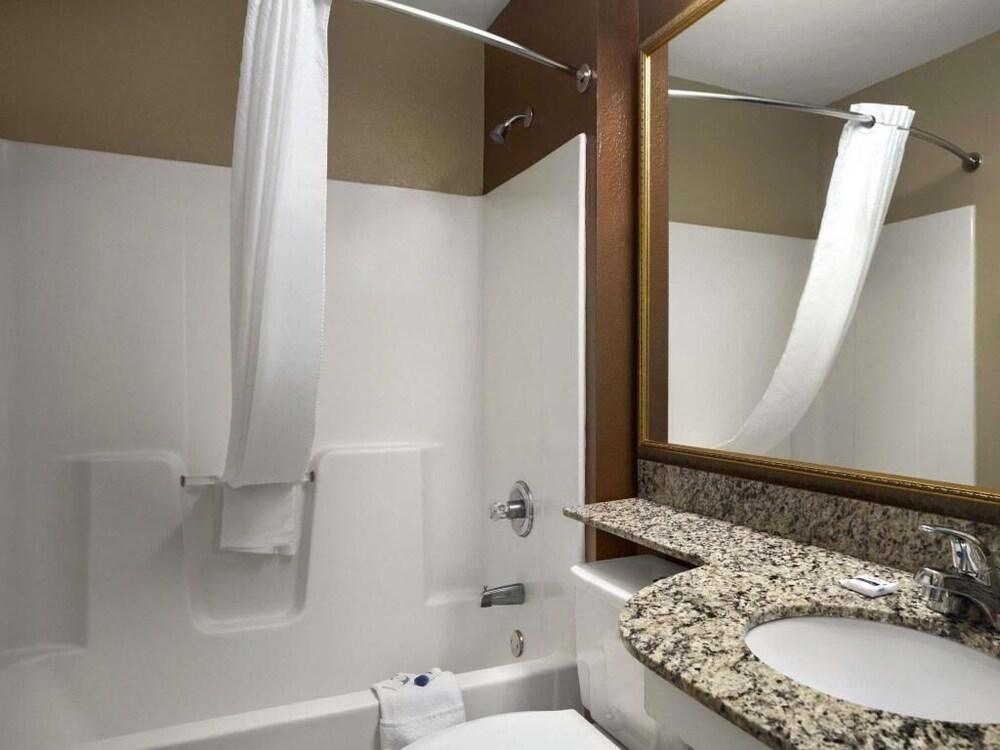 Quality Inn & Suites Longview I-20 エクステリア 写真