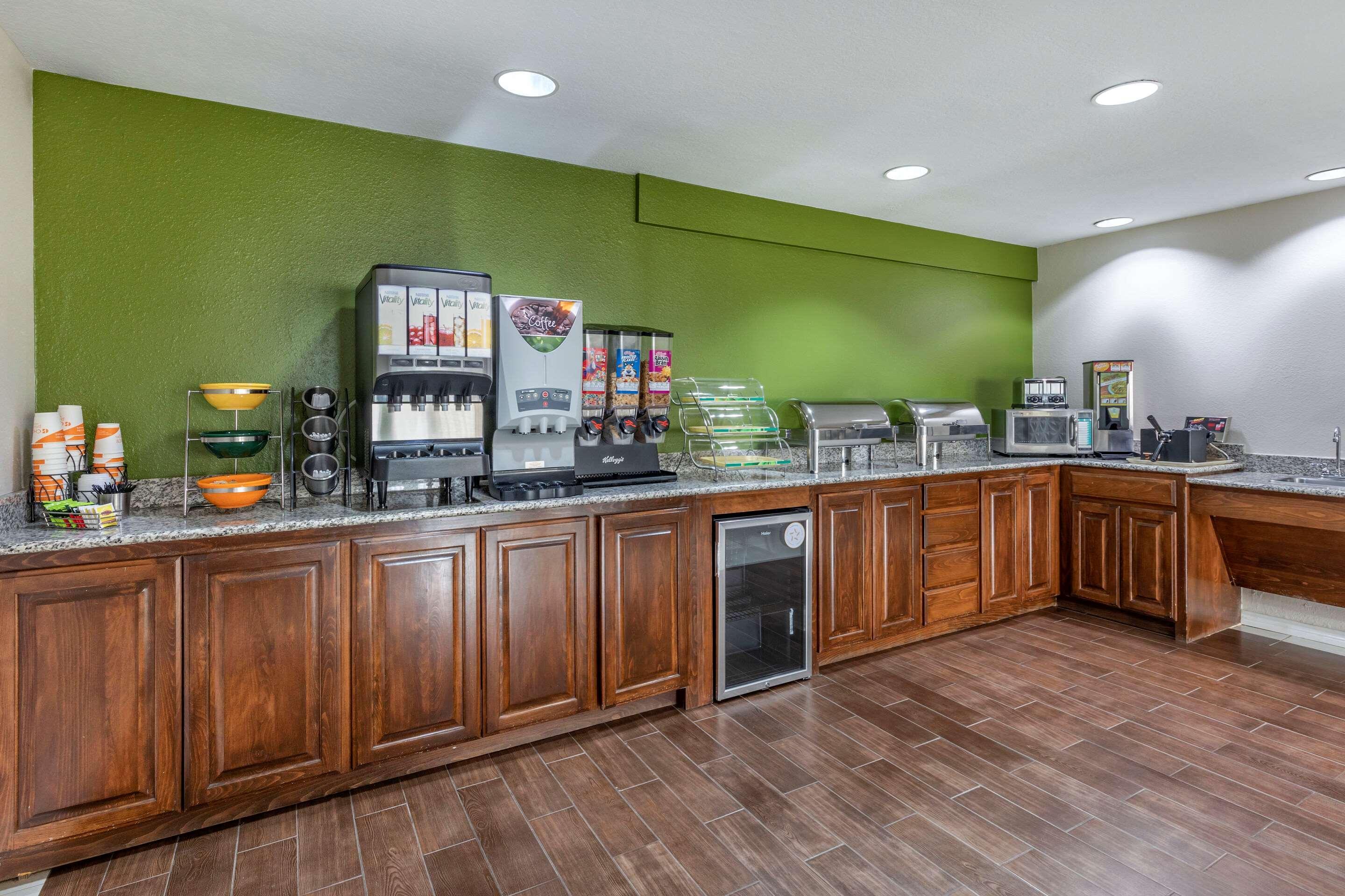 Quality Inn & Suites Longview I-20 エクステリア 写真