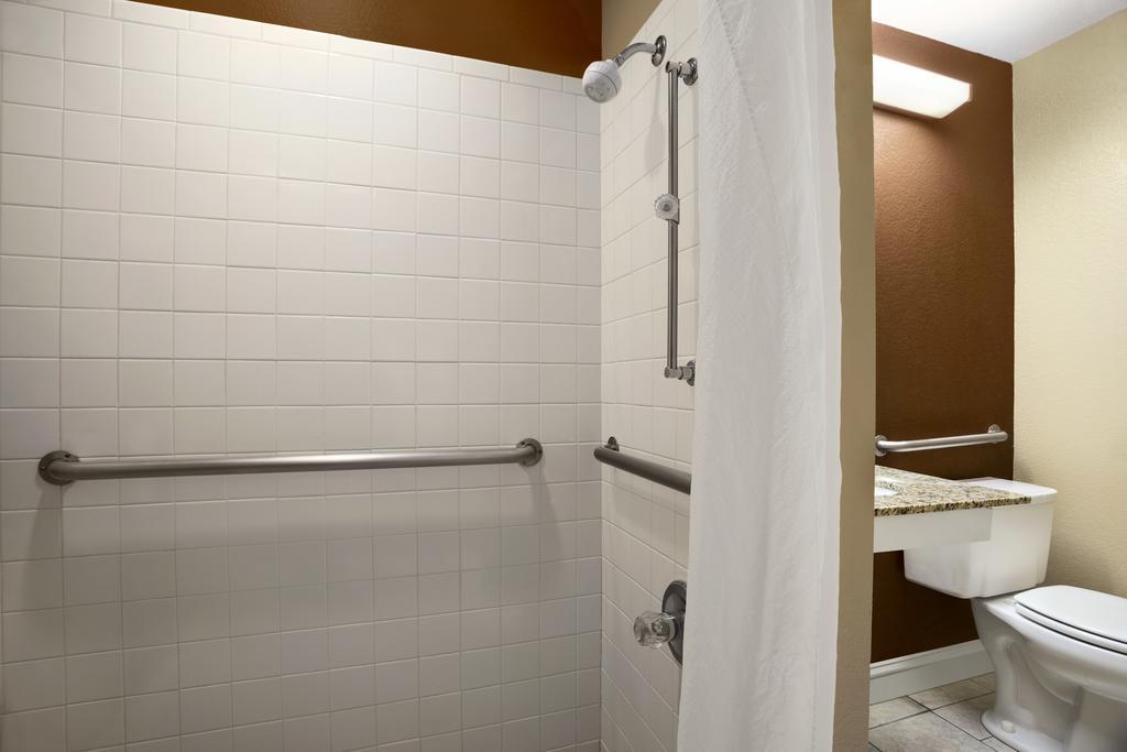 Quality Inn & Suites Longview I-20 エクステリア 写真