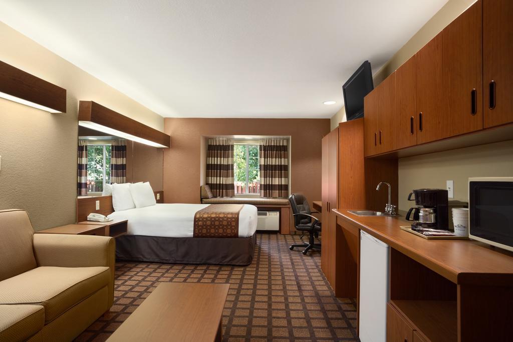 Quality Inn & Suites Longview I-20 エクステリア 写真